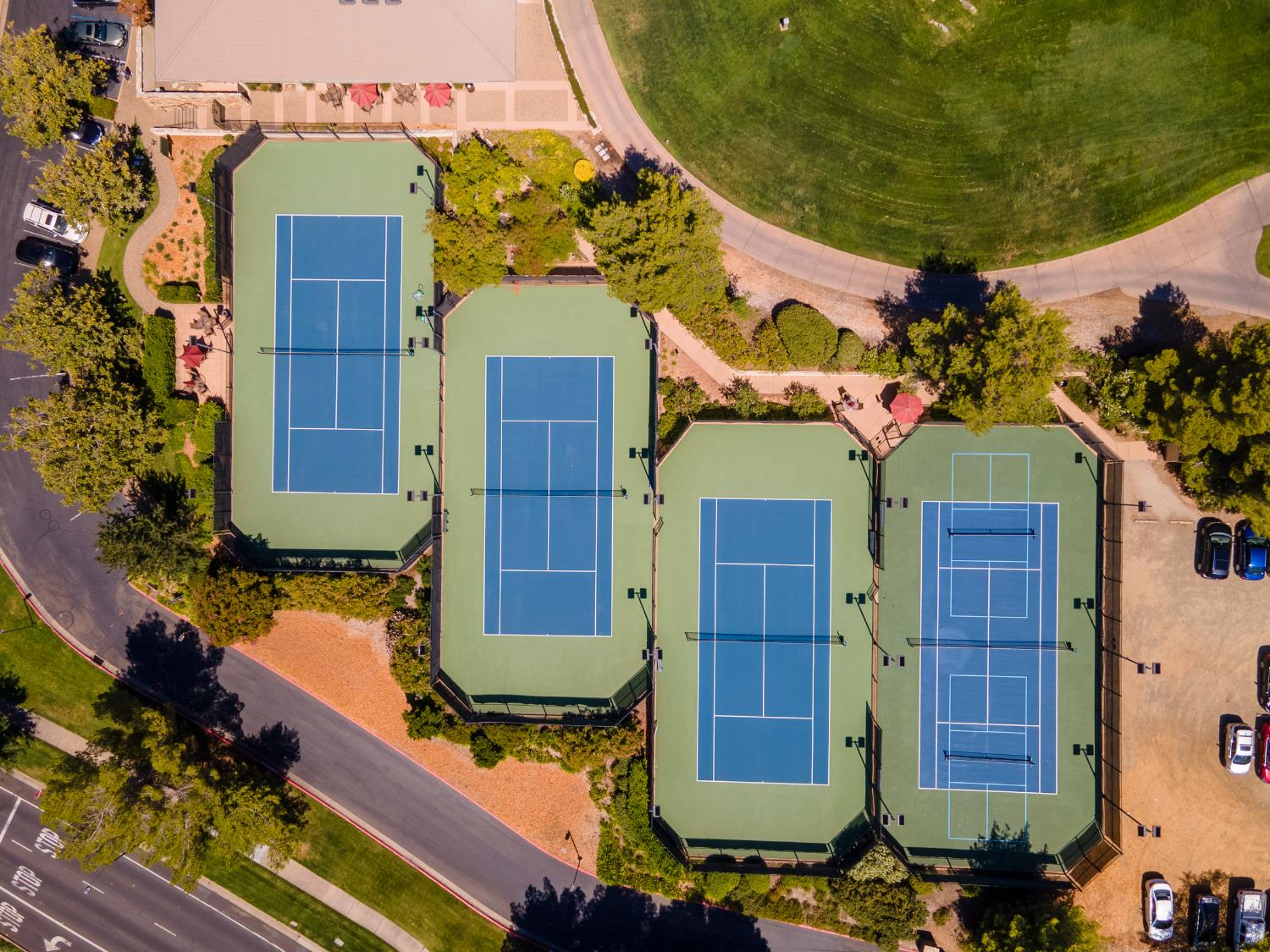 El Dorado Hills, California 95762, United States, 4 Bedrooms Bedrooms, ,4 BathroomsBathrooms,Residential,Active,190483