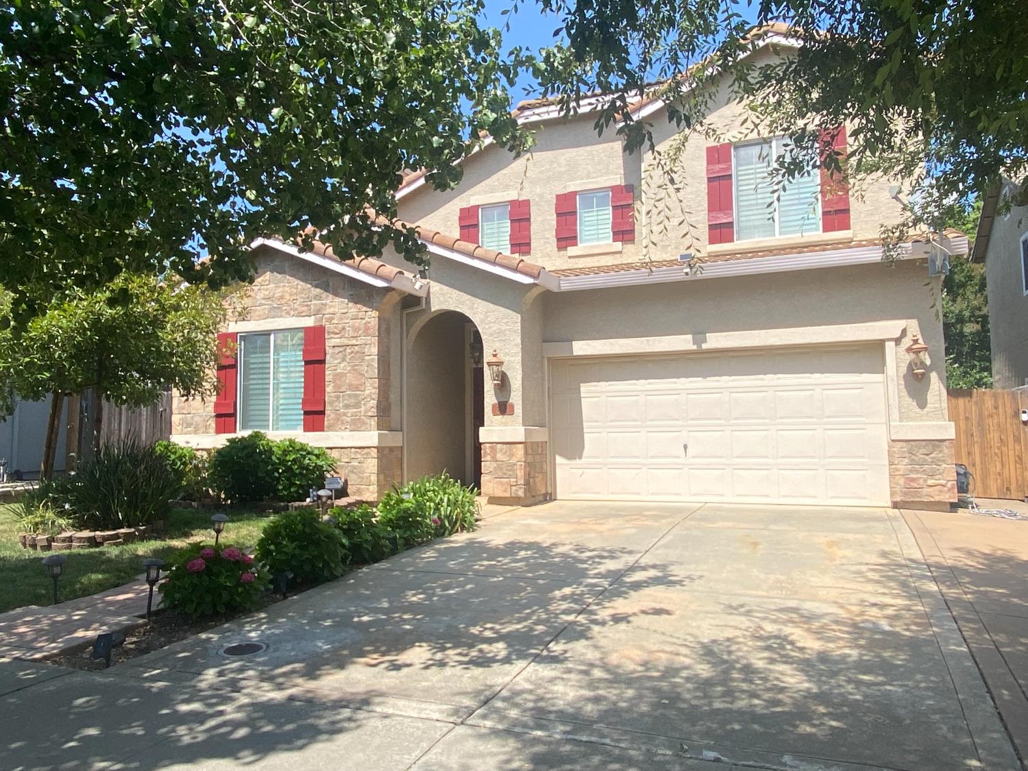 224 Pinecrest Court