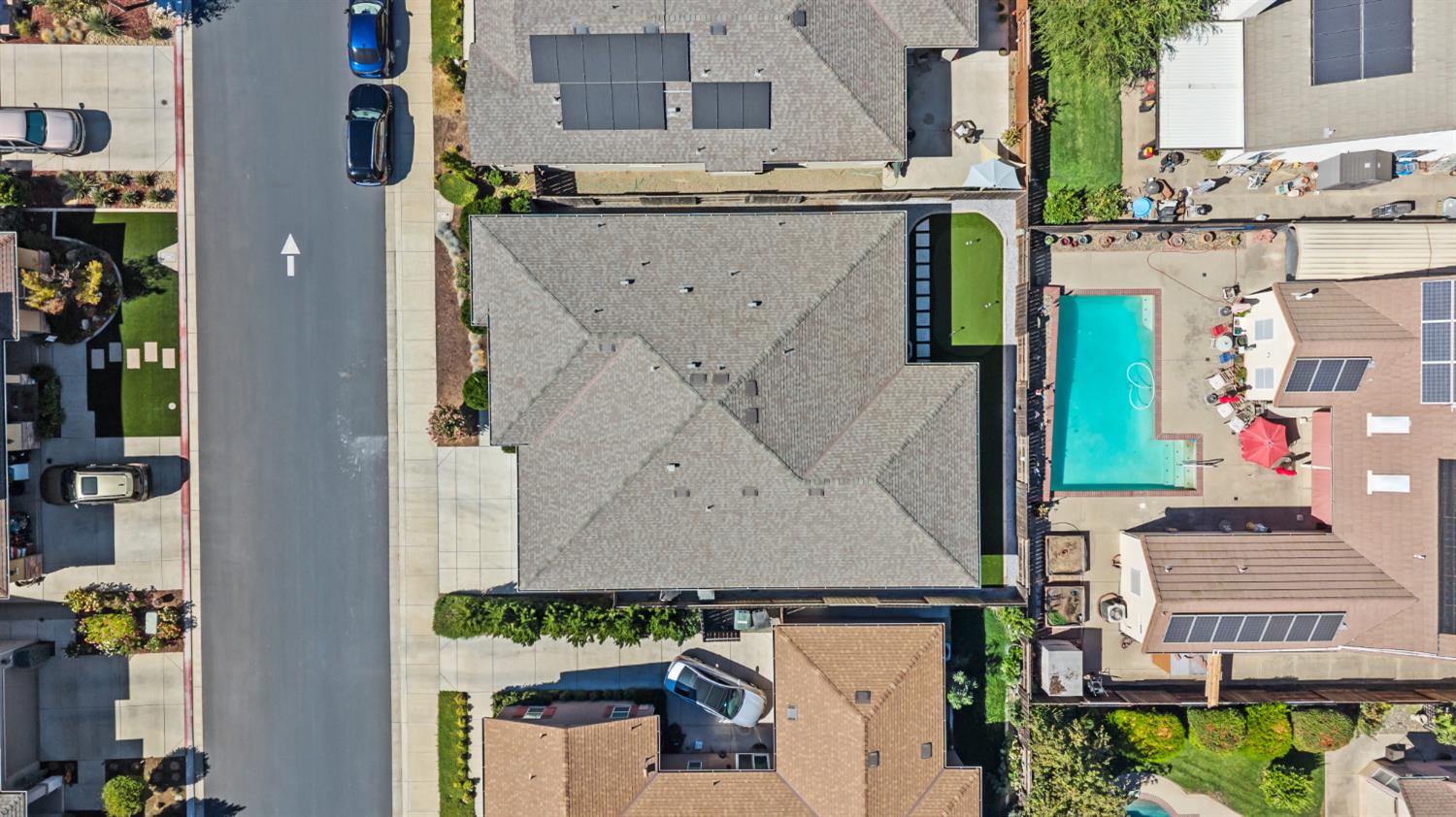 843 NW River Pointe Cir