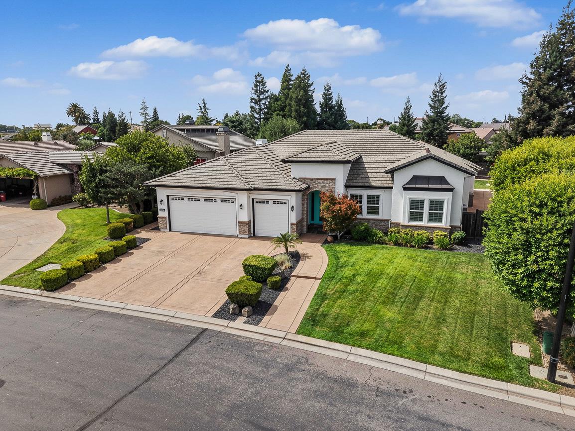 1546 Terracina Circle