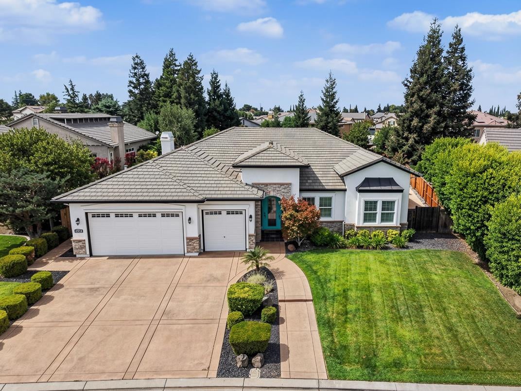 1546 Terracina Circle