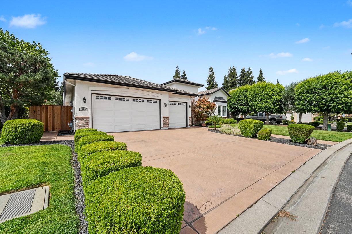 1546 Terracina Circle