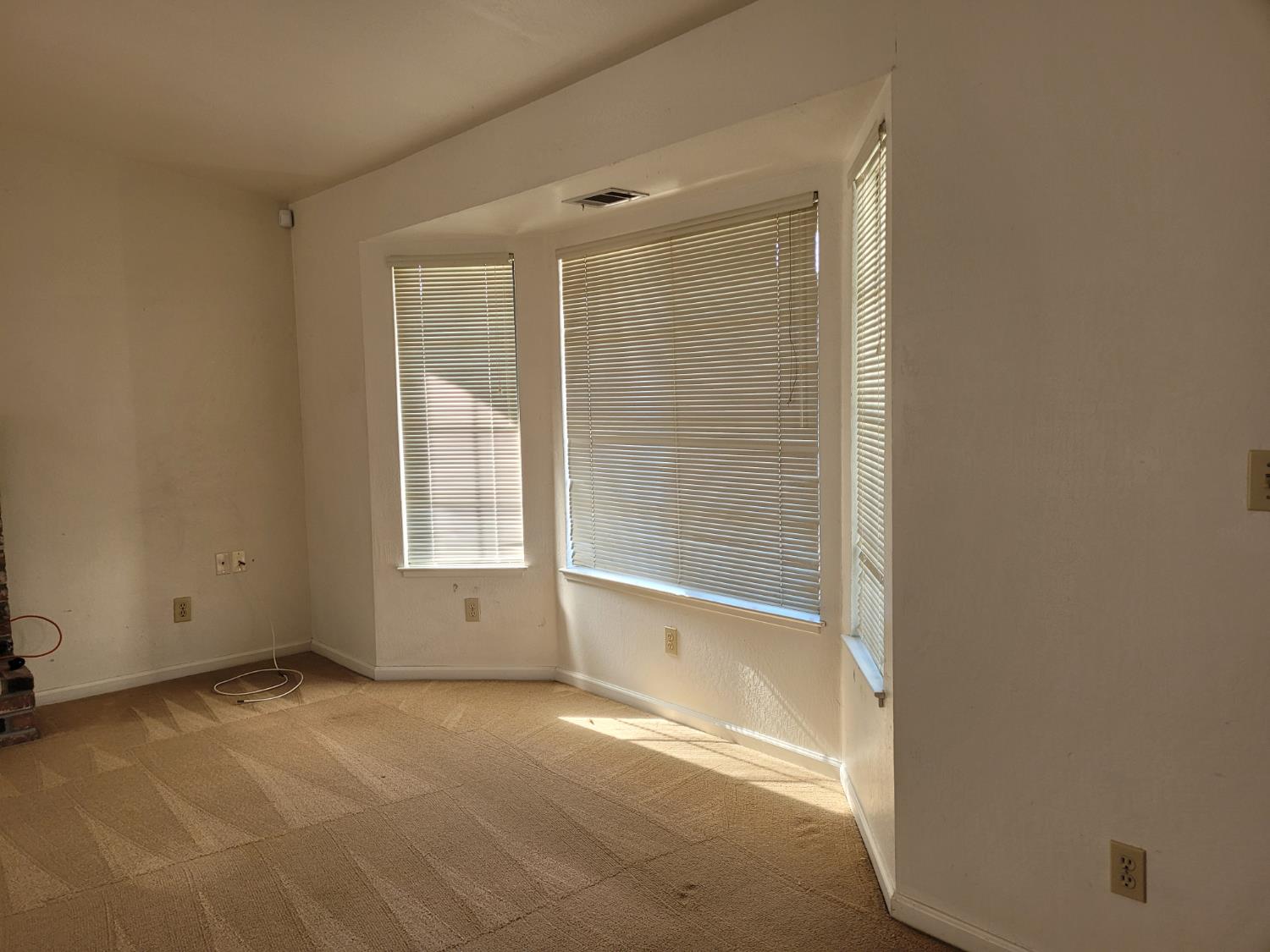 4718 N Braghetta Road