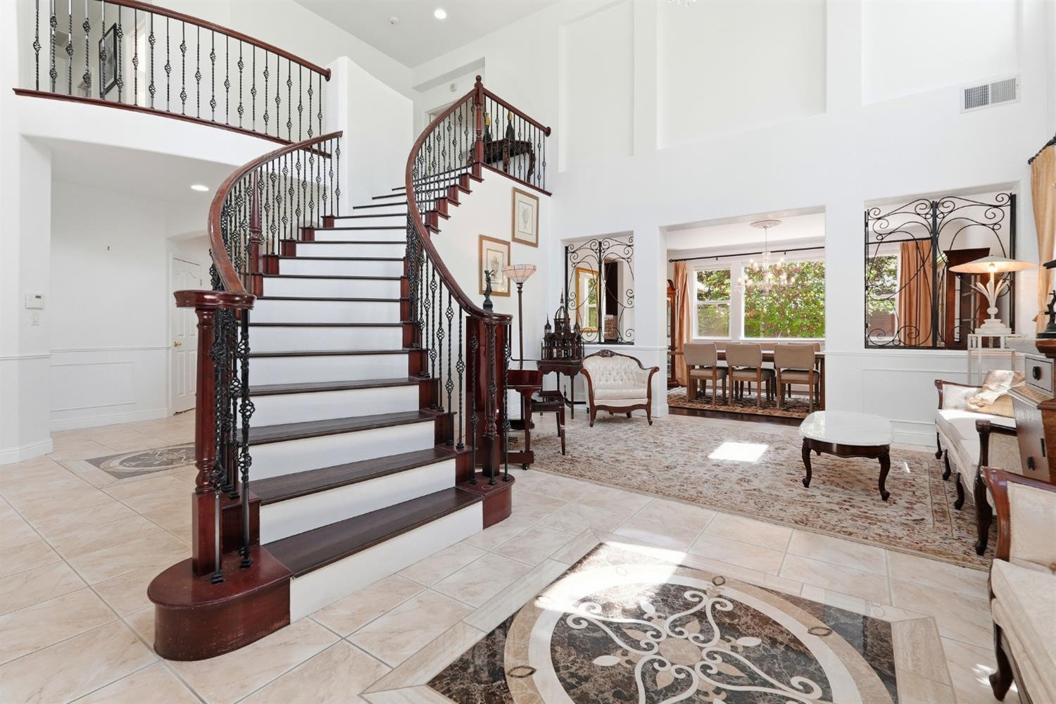 9707 Nature Trail Way