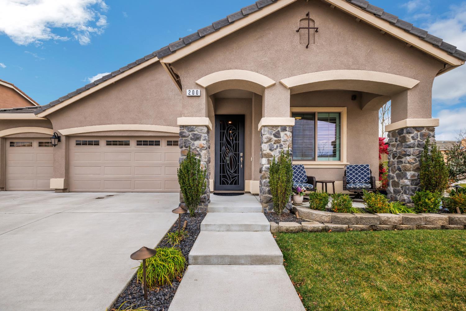 Picture for the property 226022372, 3 beds, 3 baths