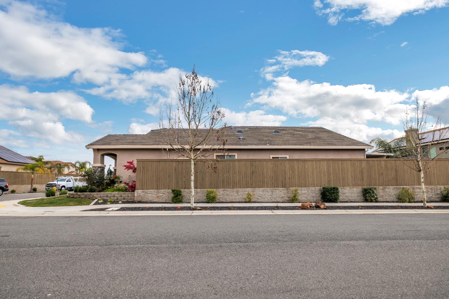 Picture for the property 226022372, 3 beds, 3 baths