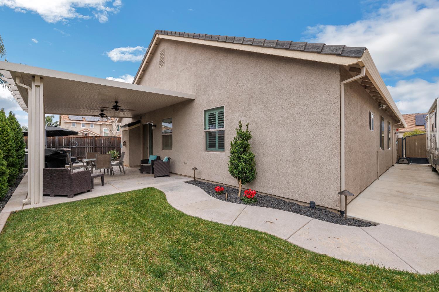 Picture for the property 226022372, 3 beds, 3 baths