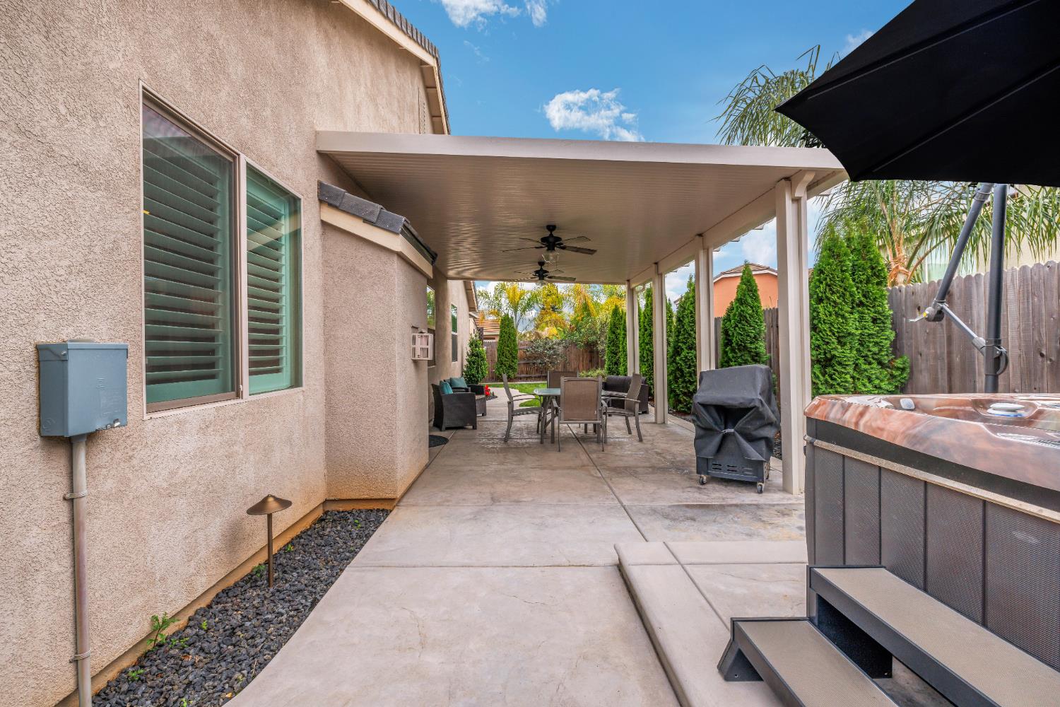 Picture for the property 226022372, 3 beds, 3 baths