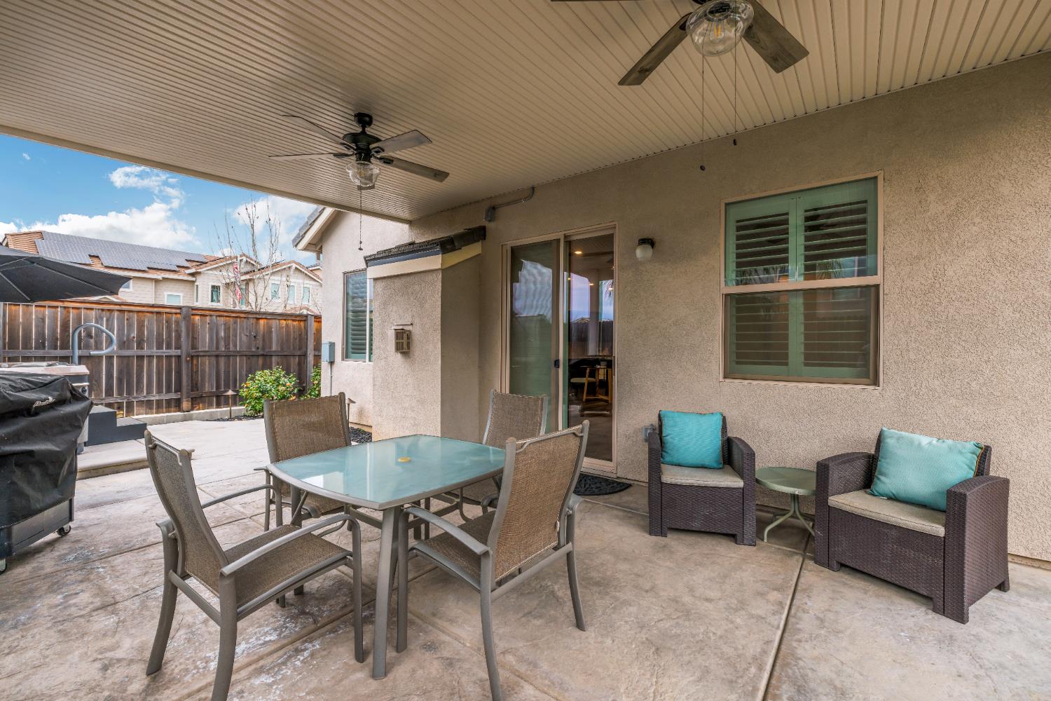 Picture for the property 226022372, 3 beds, 3 baths