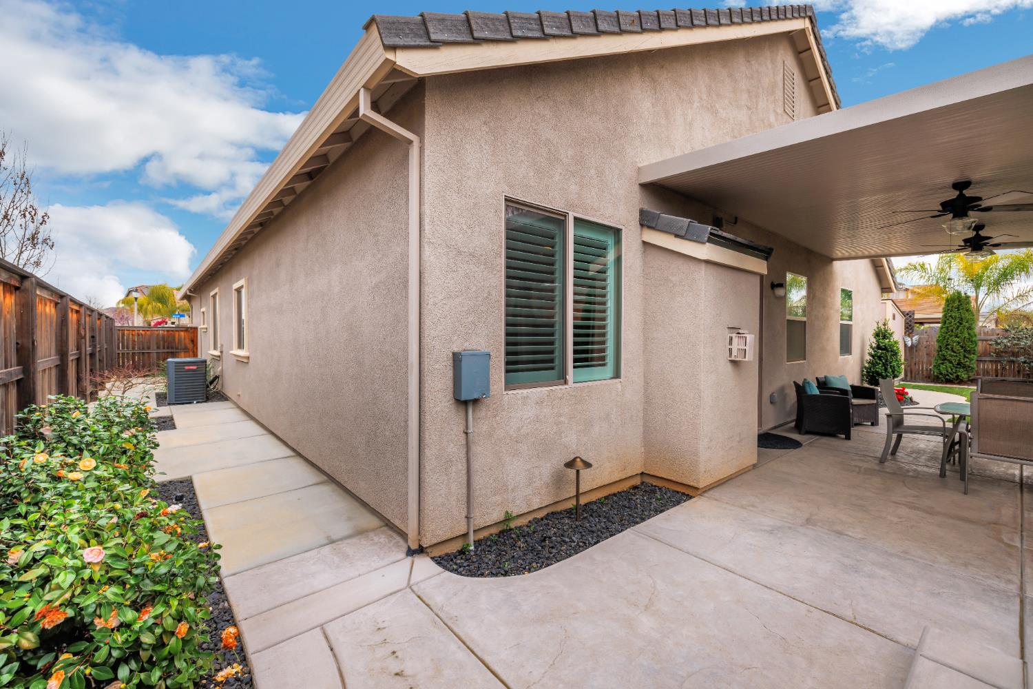 Picture for the property 226022372, 3 beds, 3 baths