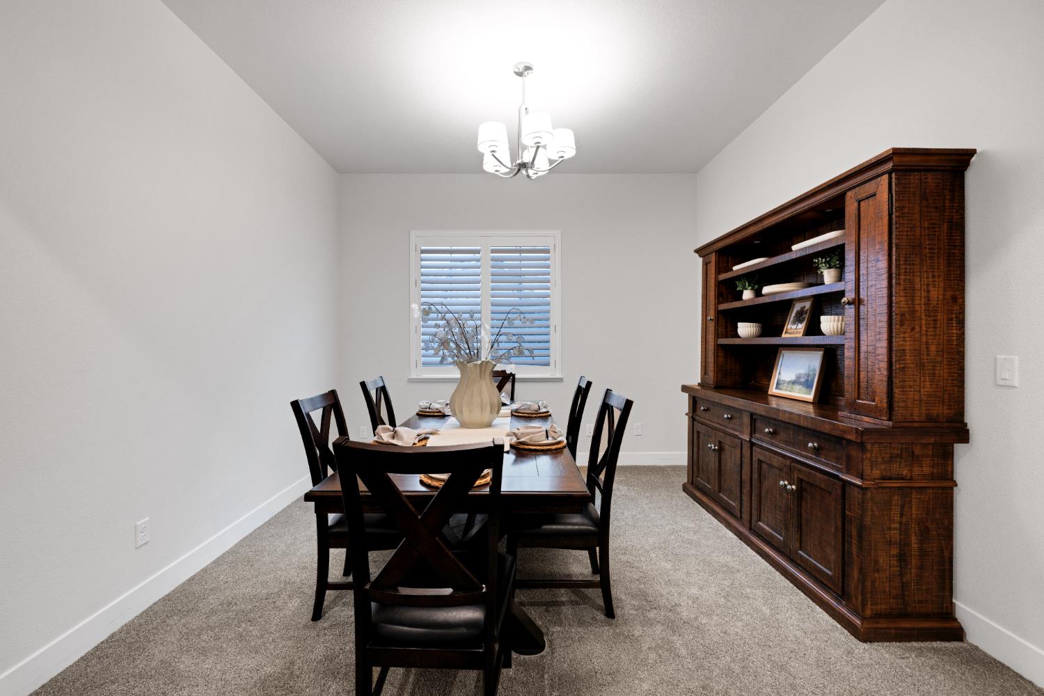 Picture for the property 226022372, 3 beds, 3 baths