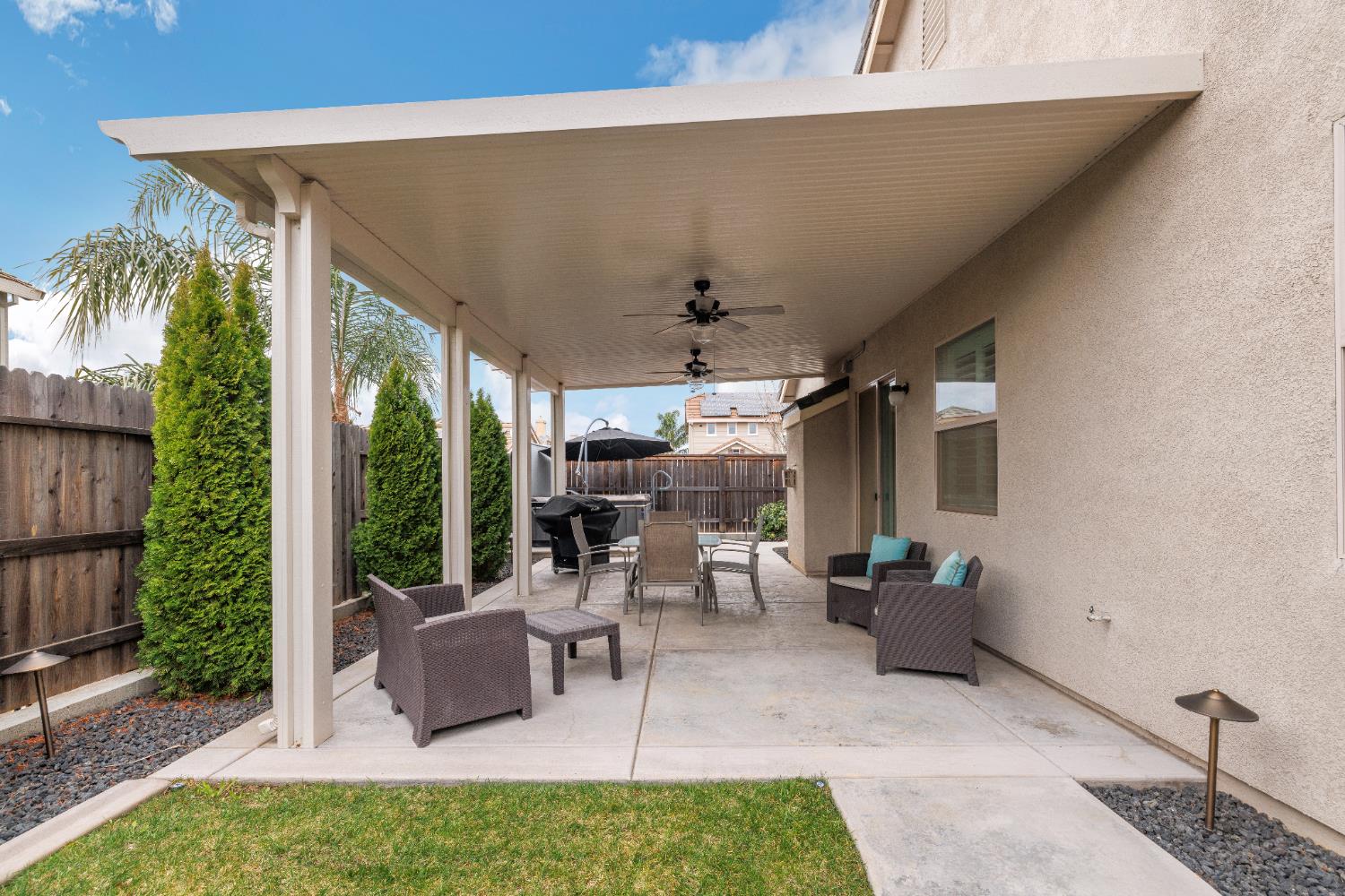 Picture for the property 226022372, 3 beds, 3 baths