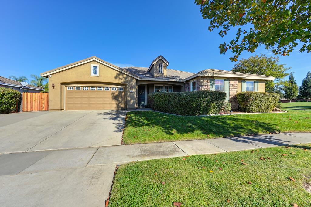 1195 Broad Acres Way