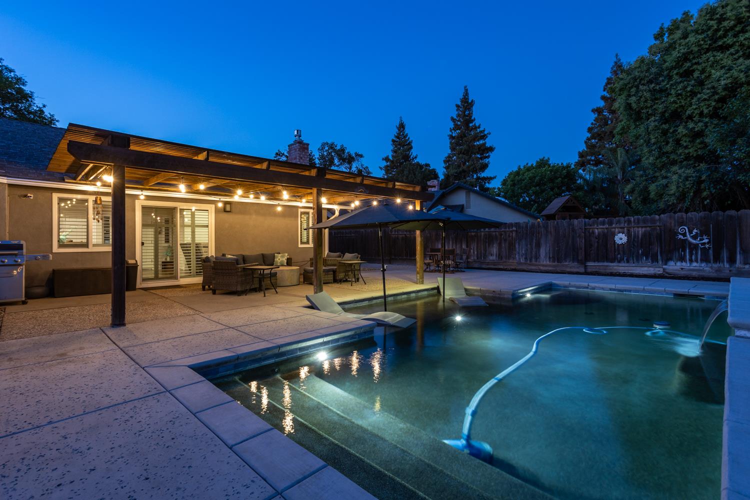 3012 Mammoth Way