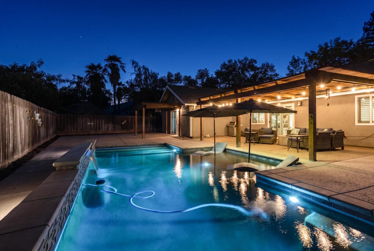 3012 Mammoth Way