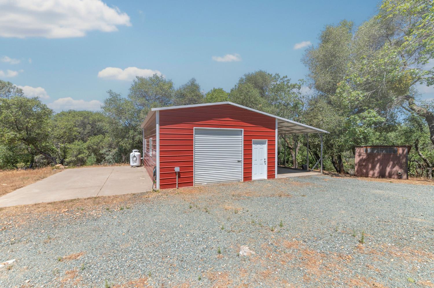 13333 Pioneer Drive