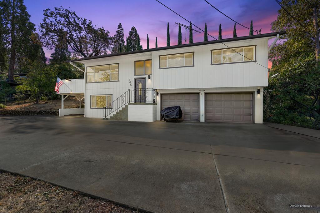 564 Cribbs Road