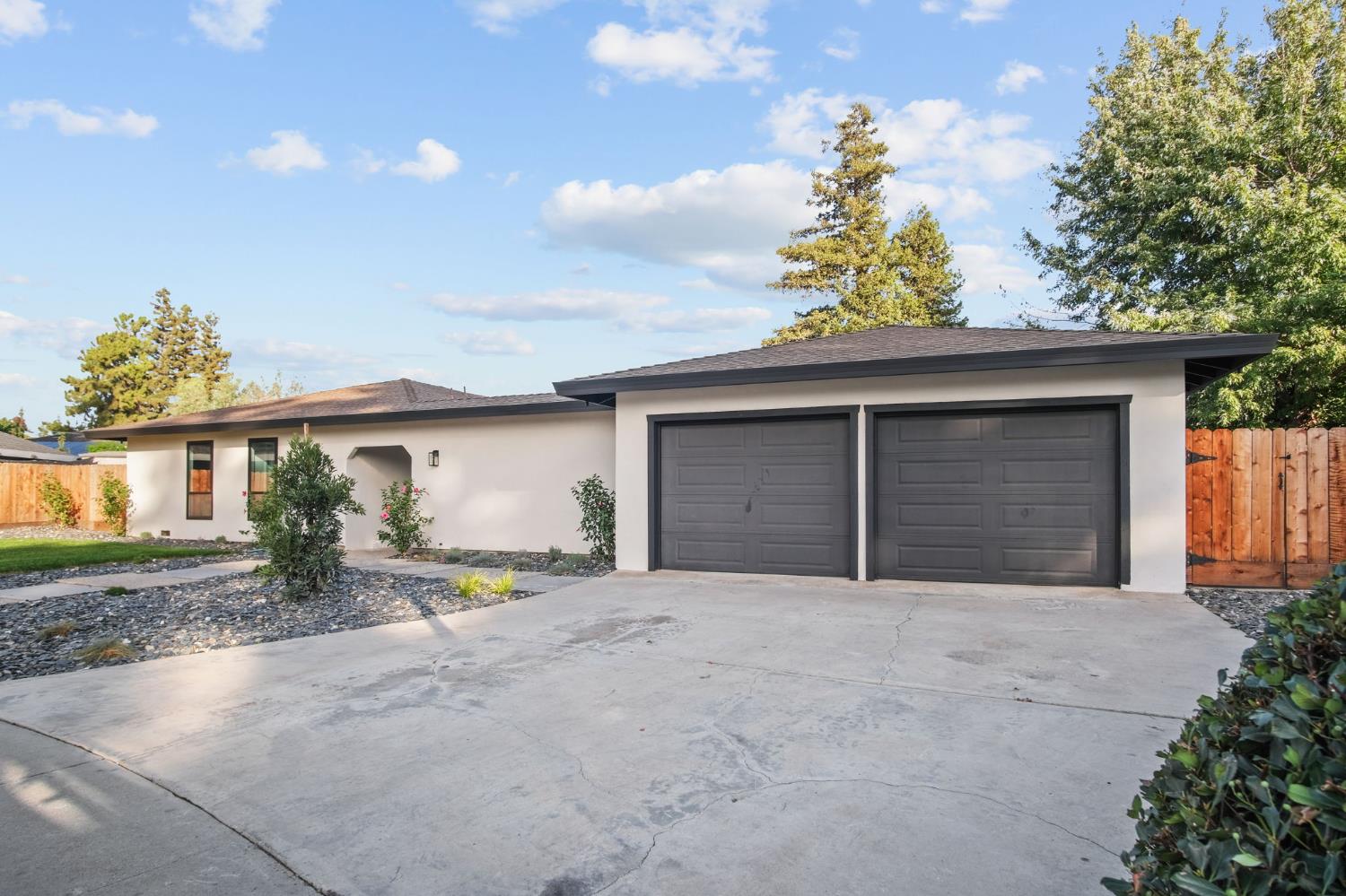 6606 Candlewood Circle