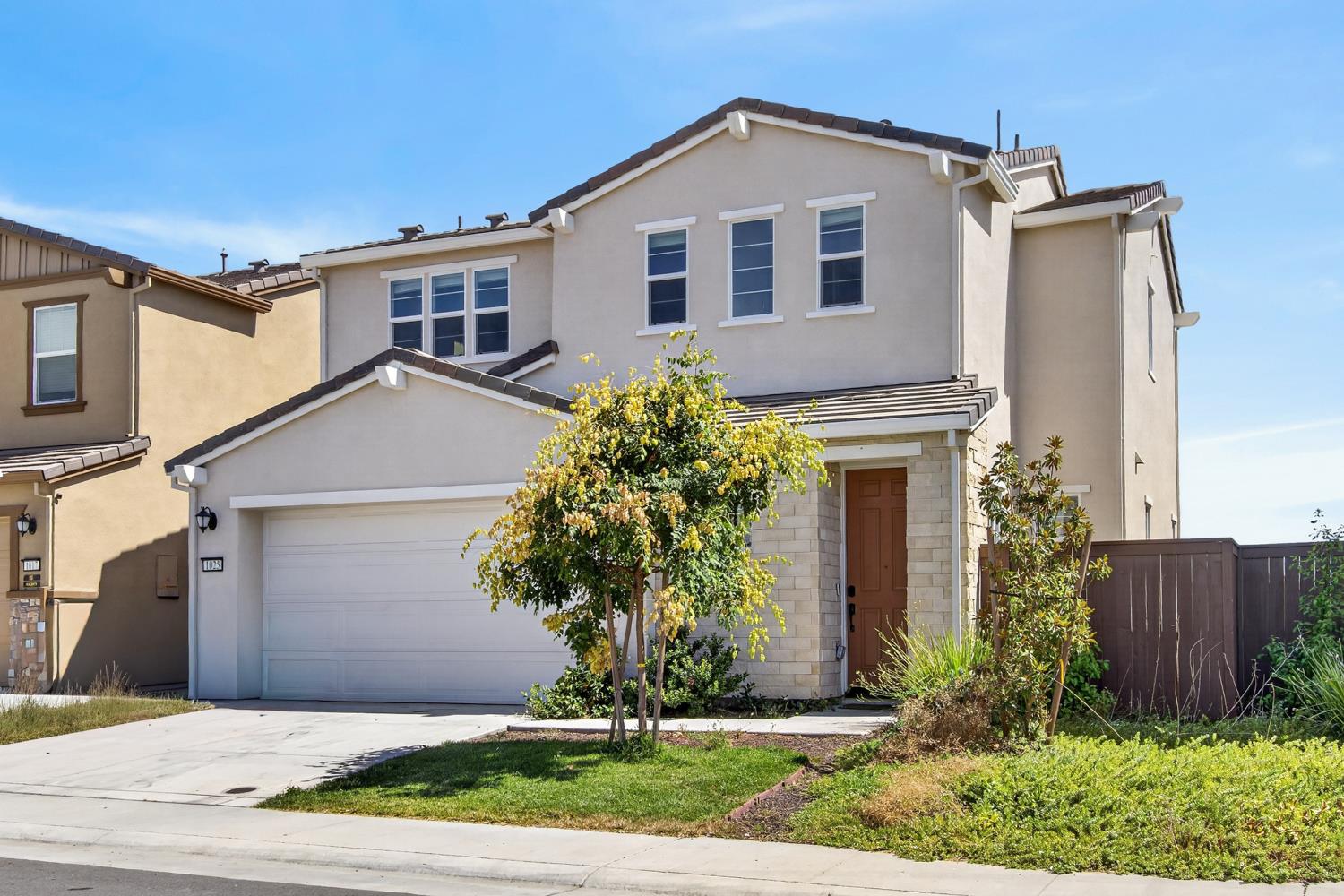 1025 Sierra Morena Way