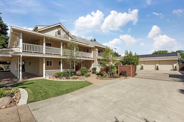 17700 KENNISON LN, LODI, CA 95240 - Image d285446eb7db32c5390eef657de3a607/2807825896