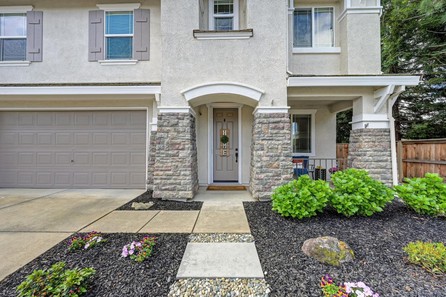 1757 Hillingdon Street