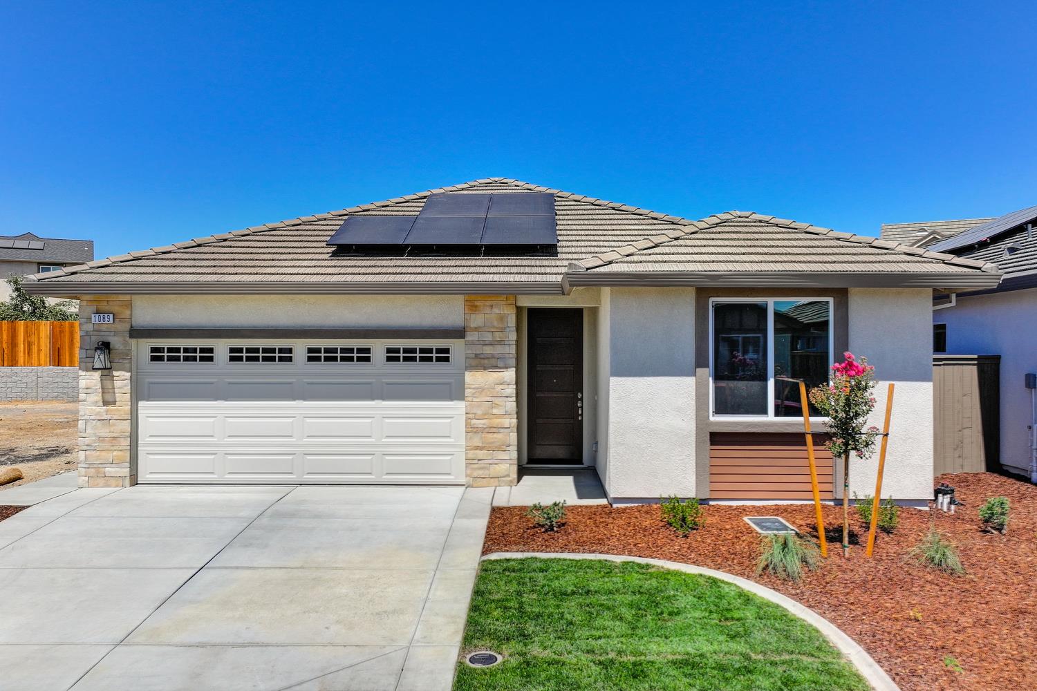 1089 Mallory Ridge Street