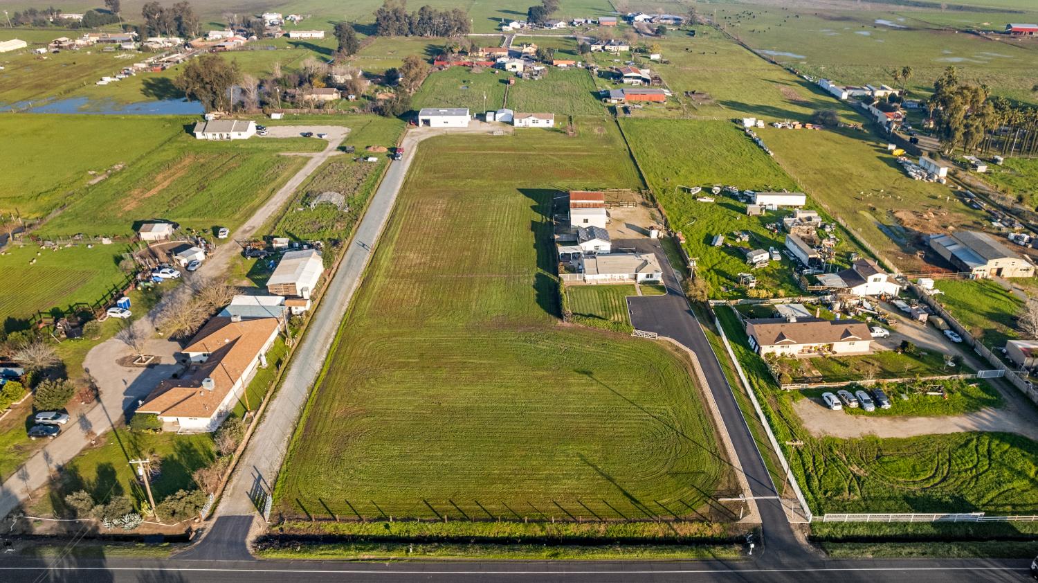 12872 N Jack Tone Road Road