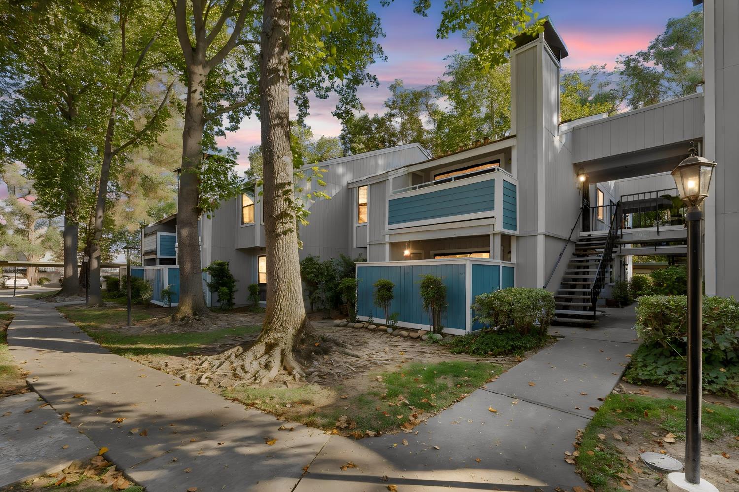 300 Del Verde Circle 6