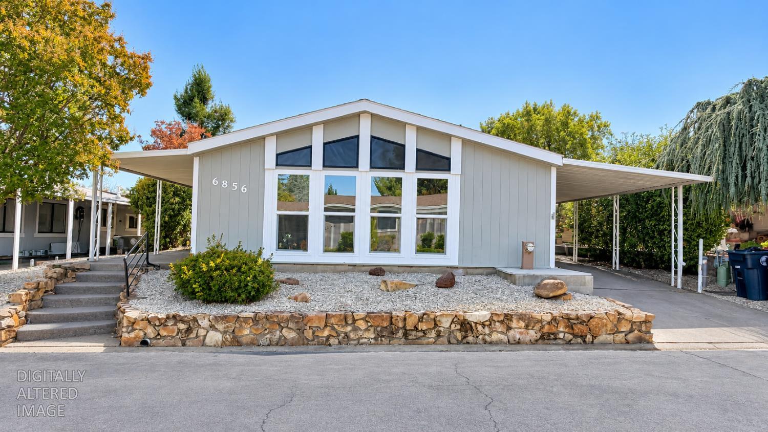 6856 Lake Cove Lane