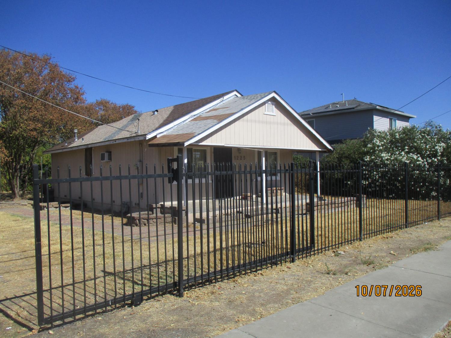 1225 Main Avenue