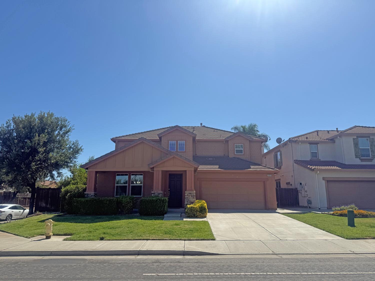 484 Presidio Place
