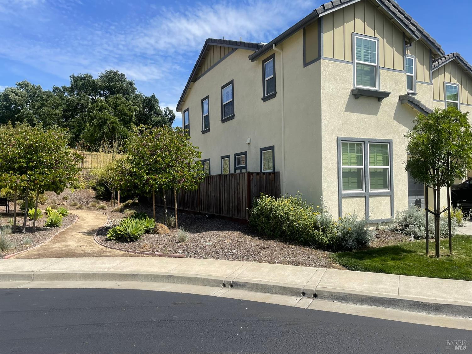 4464 NW Cancun Court