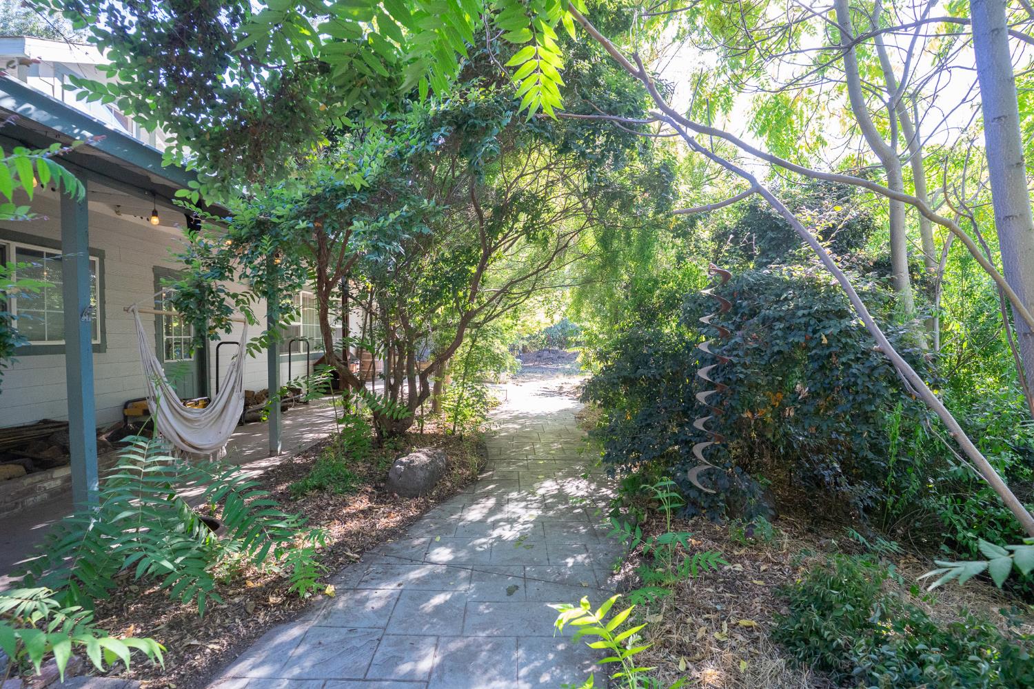 13460 Lancaster Road