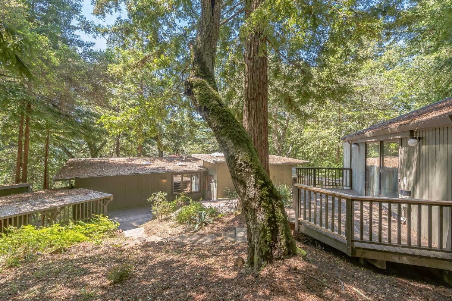 844 Highland Drive