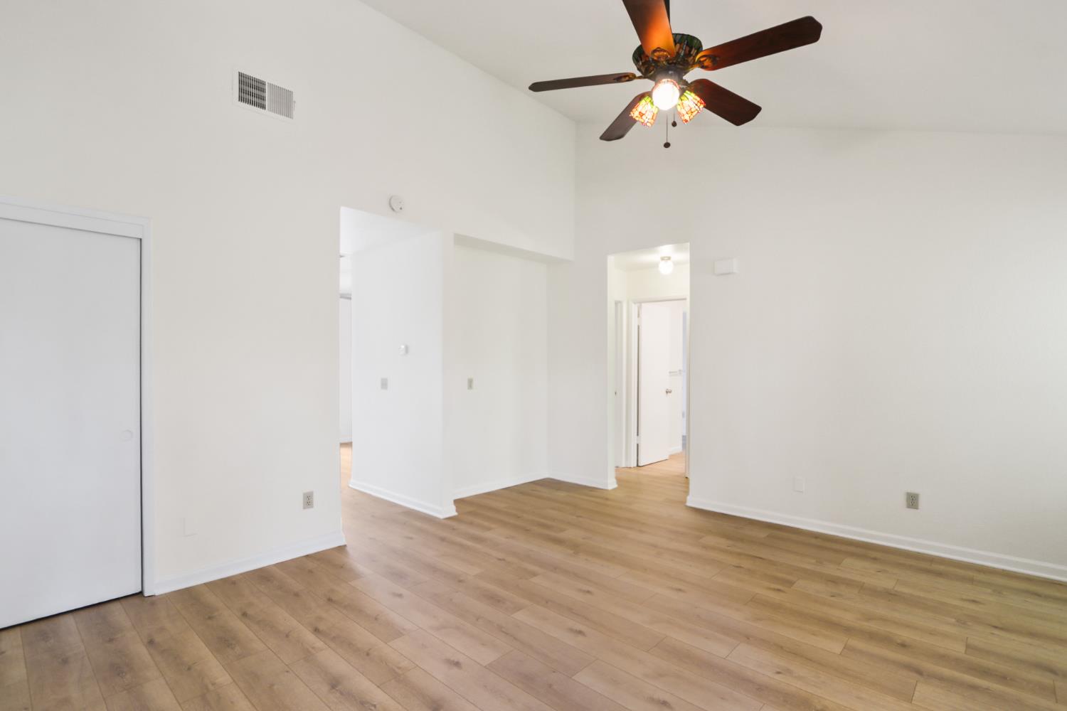 9117 Newhall Drive 7