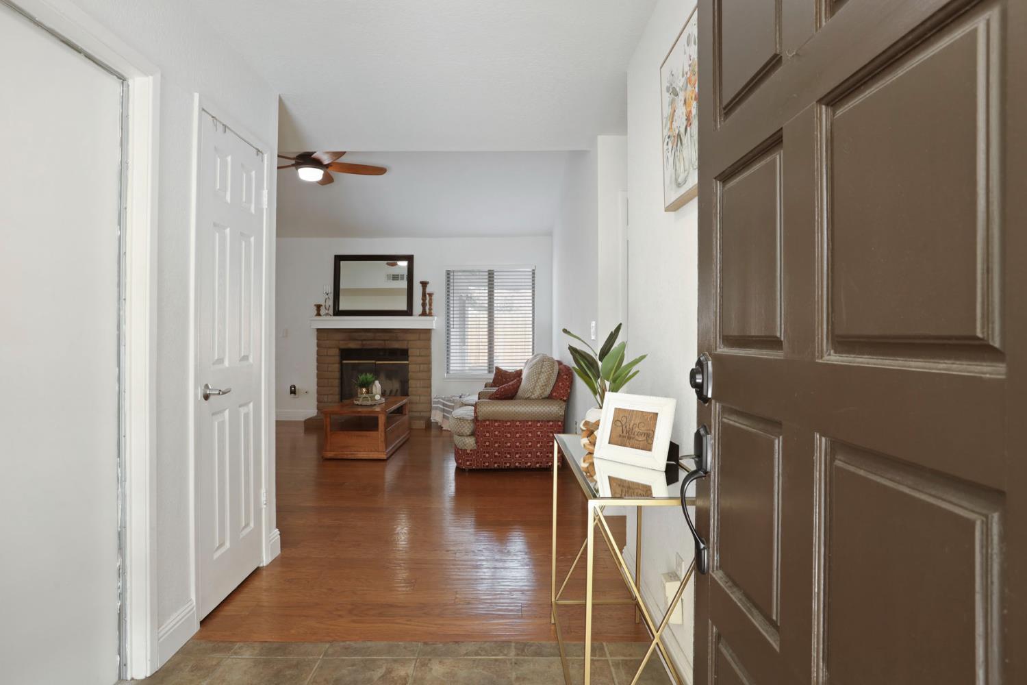 181 W Willow Creek Drive