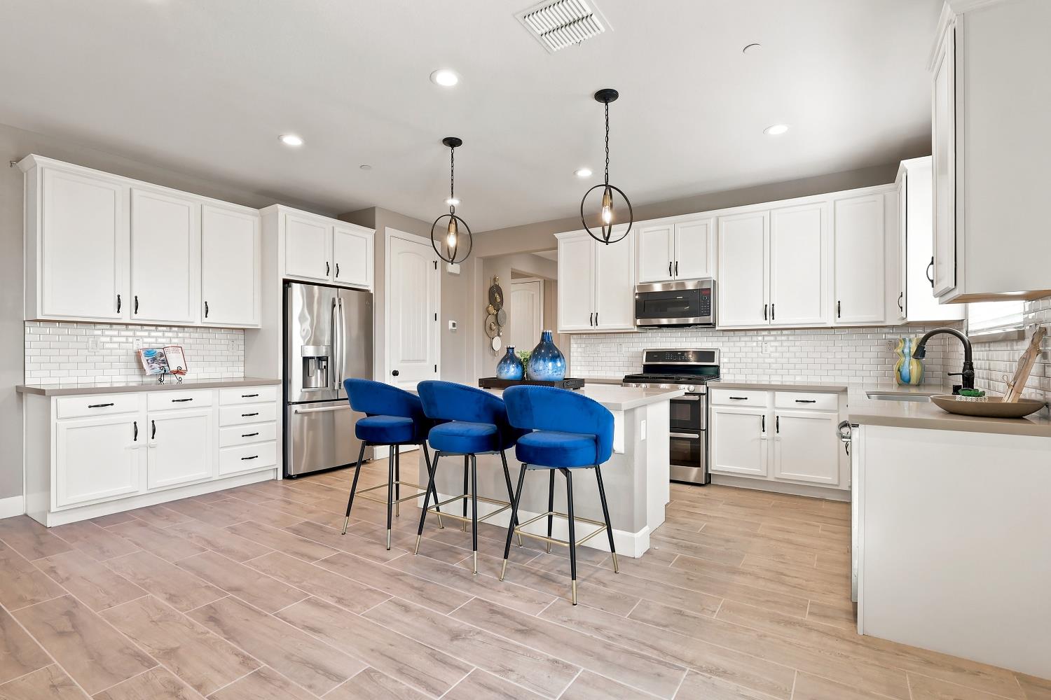 2278 Middlebury Drive