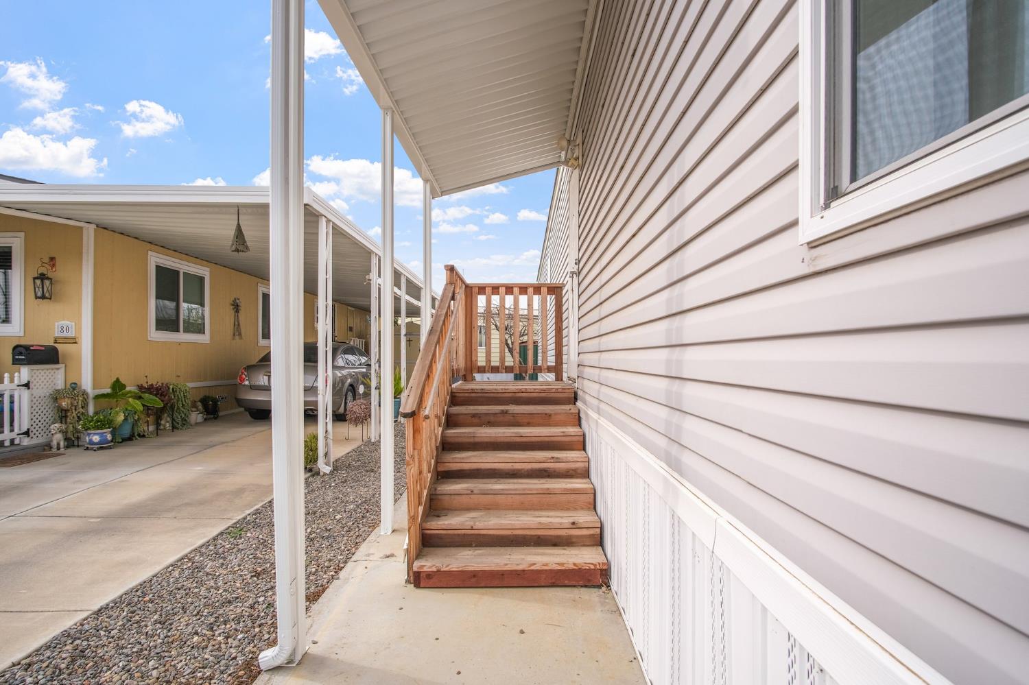 1400 Meredith Avenue 81