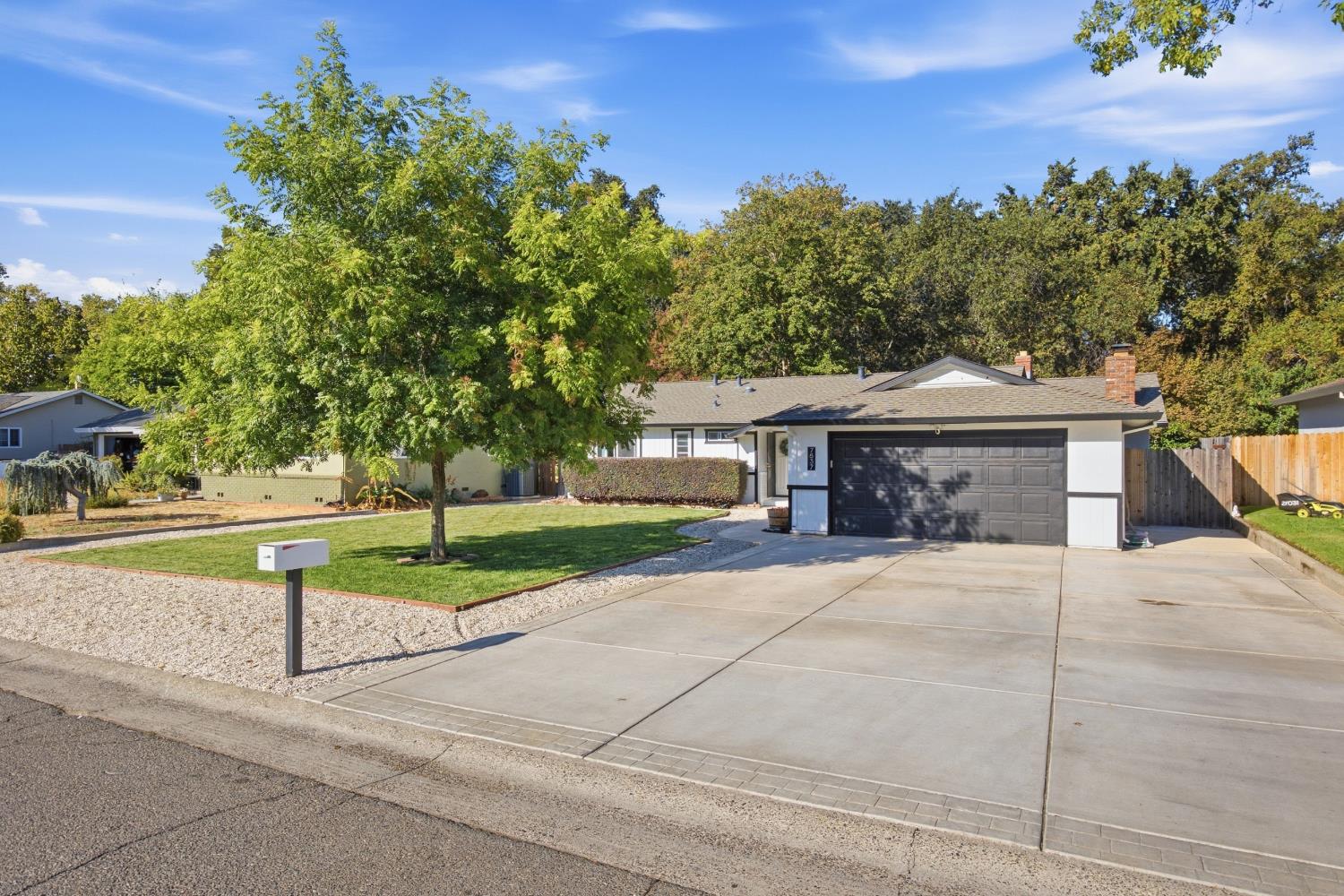 7837 Clearview Drive