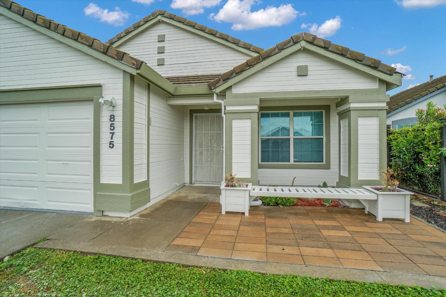 8575 Black Kite Drive