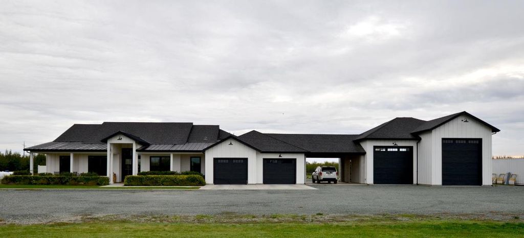 Photo of 16464 Fox Road, Lodi, CA 95240 (MLS # 225137501)