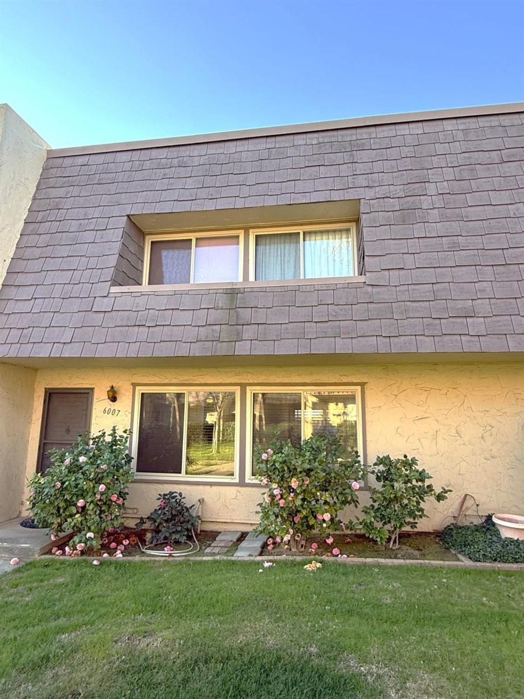 Photo of 6007 Via Casitas, Carmichael, CA 95608 (MLS # 226004477)