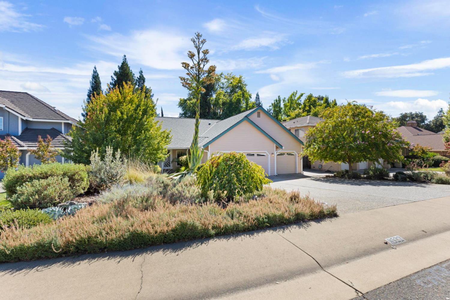 8522 Kenneth Ridge Court