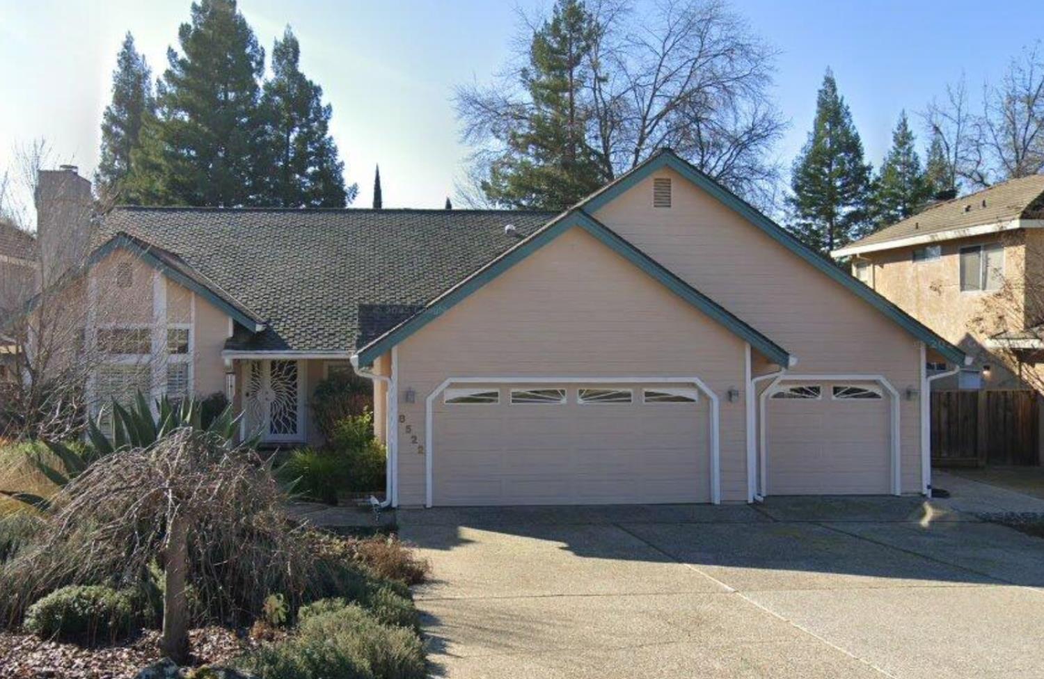8522 Kenneth Ridge Court