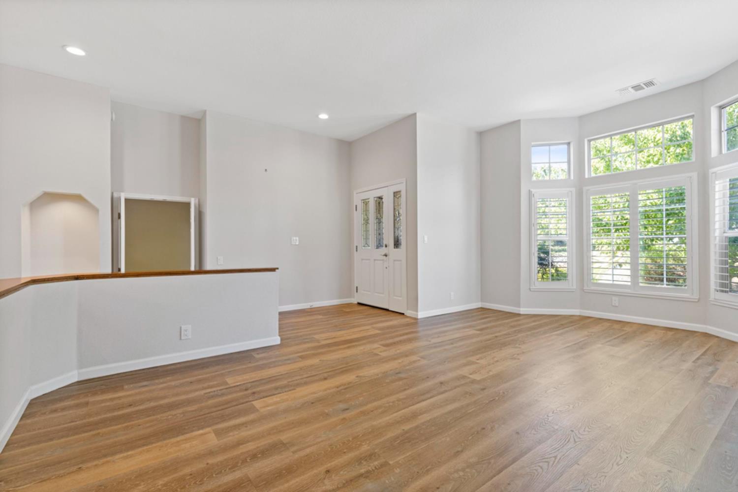 8522 Kenneth Ridge Court