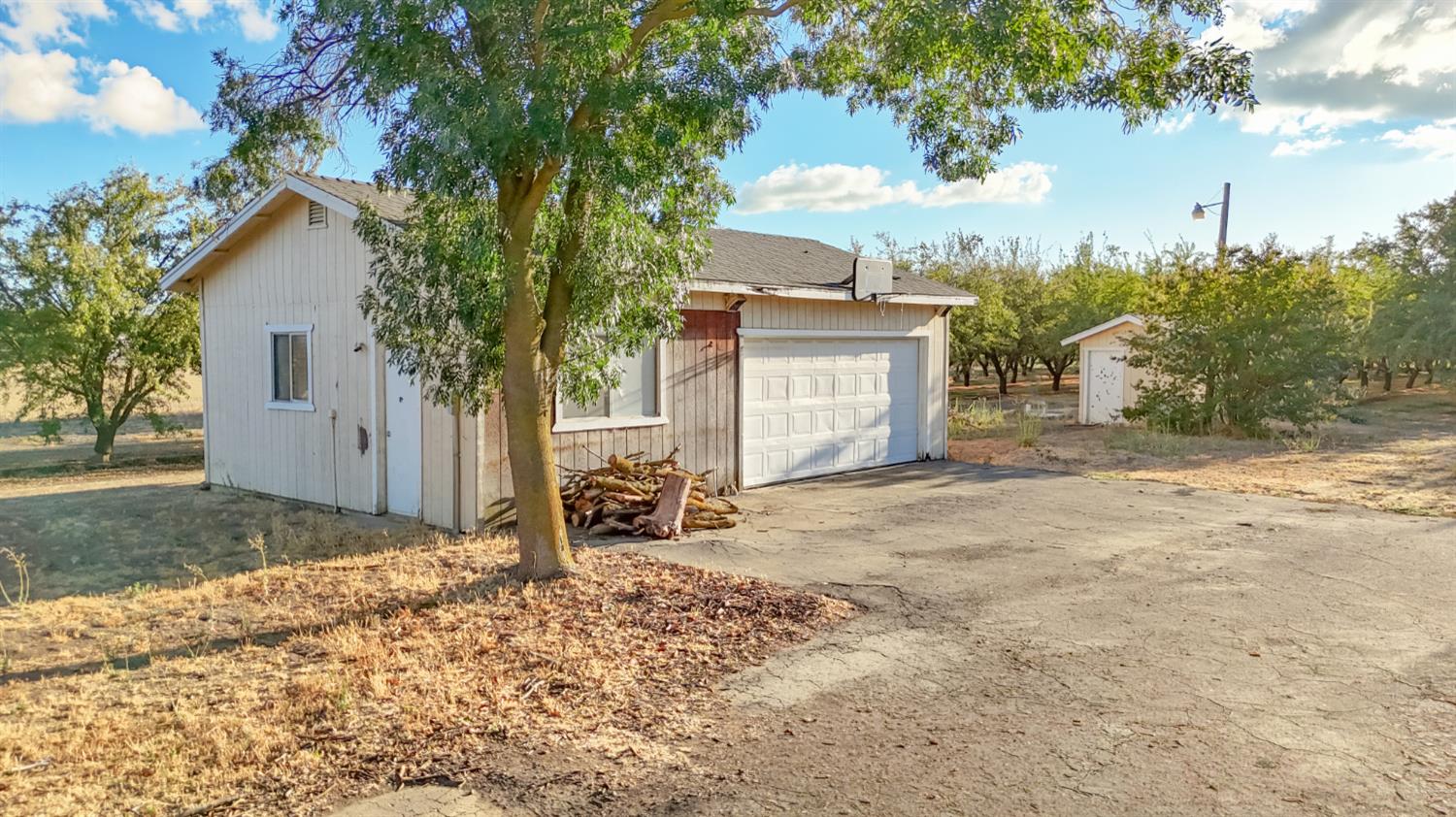 2729 Pioneer Street