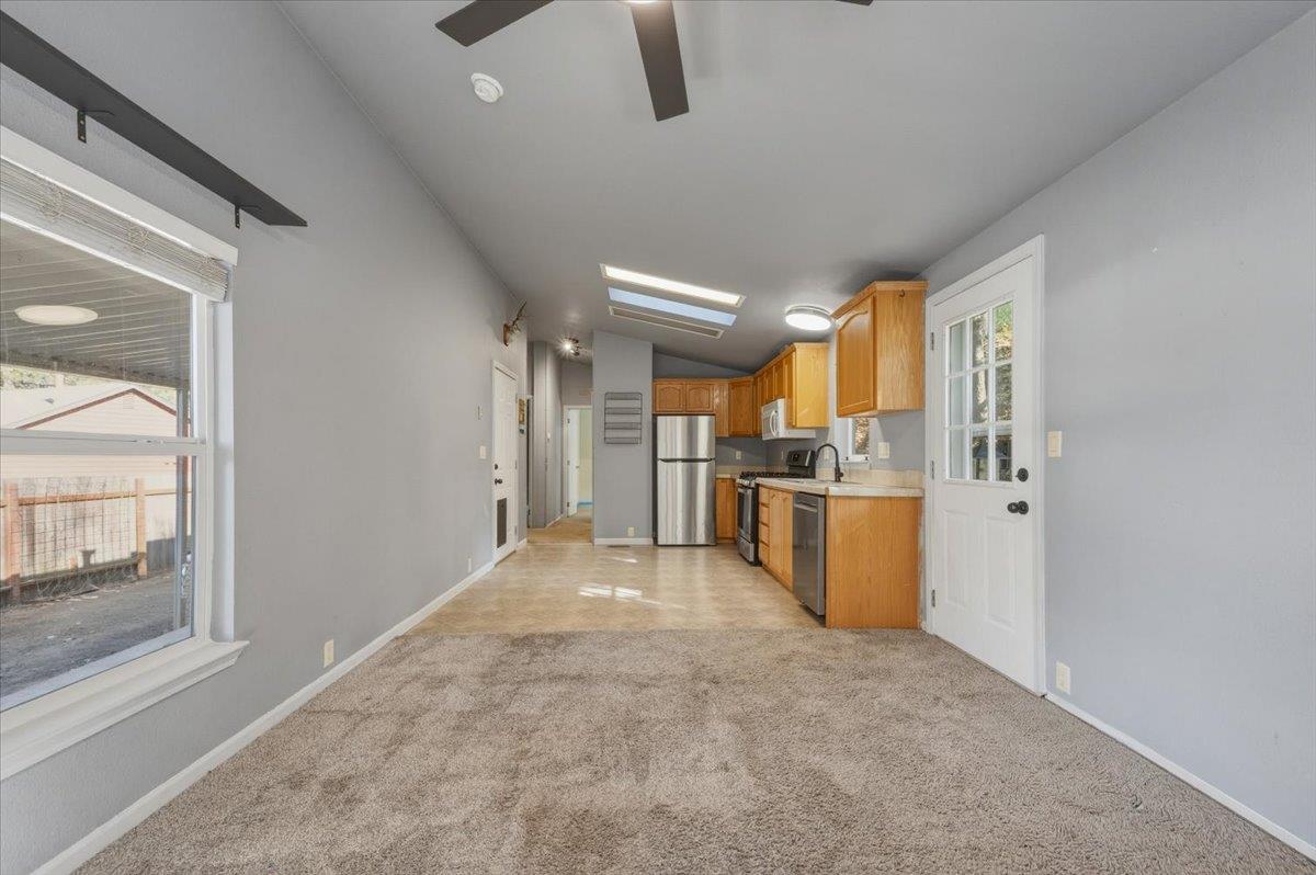 13976 Golden Star Road