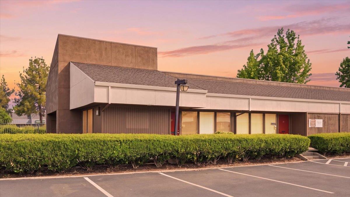 2027 Grand Canal Boulevard 27