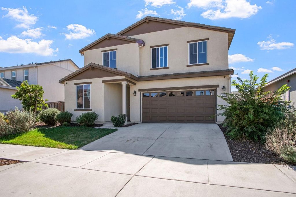 Photo of 6730 Mount Elbrus Way, Stockton, CA 95219 (MLS # 225132729)
