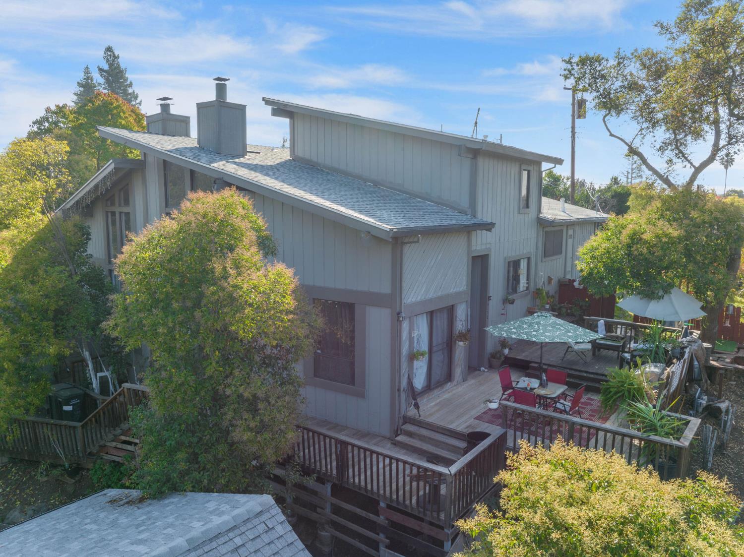 6128 Oakgreen Circle